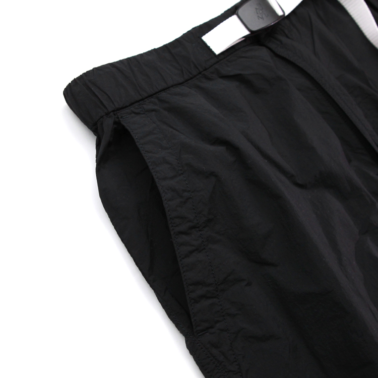 White Mountaineering WM × Gramicci GARMENT DYED EASY SHORT PANTS 