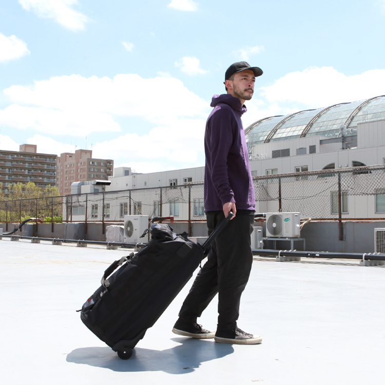 BRIEFING JET TRIP D-1 | Brownfloor clothing
