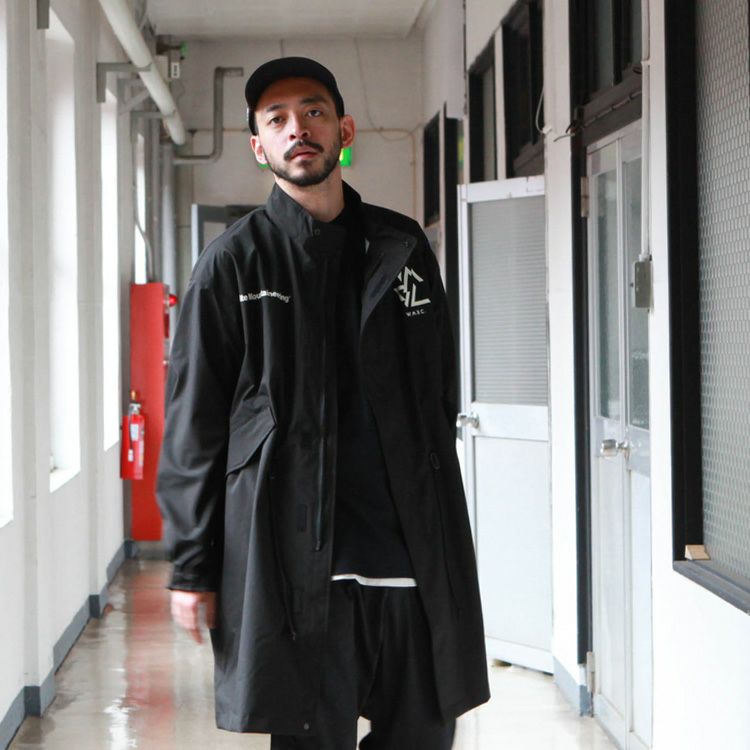 White Mountaineering W.M.B.C WATERPROOF 3WAY MODS COAT