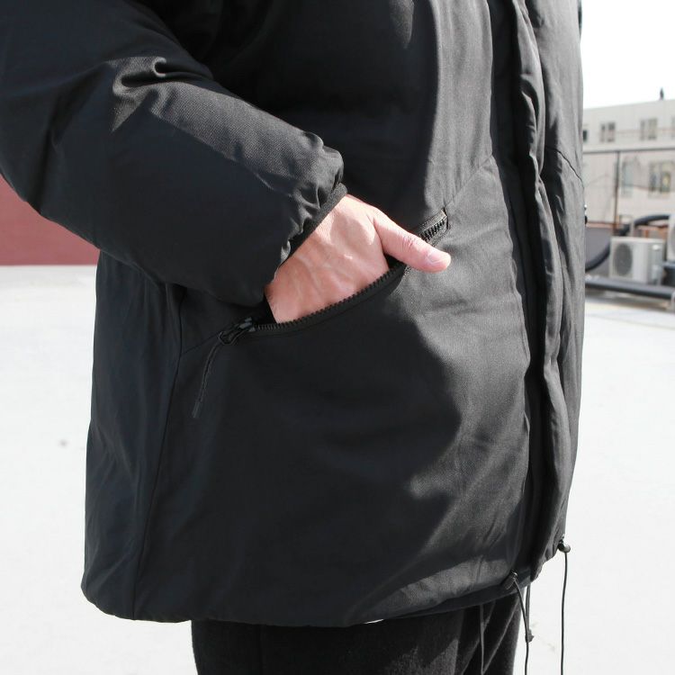 White Mountaineering WM x TAION TWILLED DOWN HANTEN JACKET