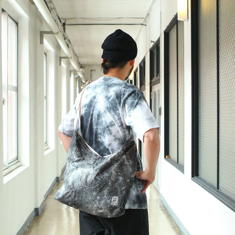 hobo AZUMA SHOULDER BAG M COTTON NYLON RIPSTOP CAMO TIE-DYED